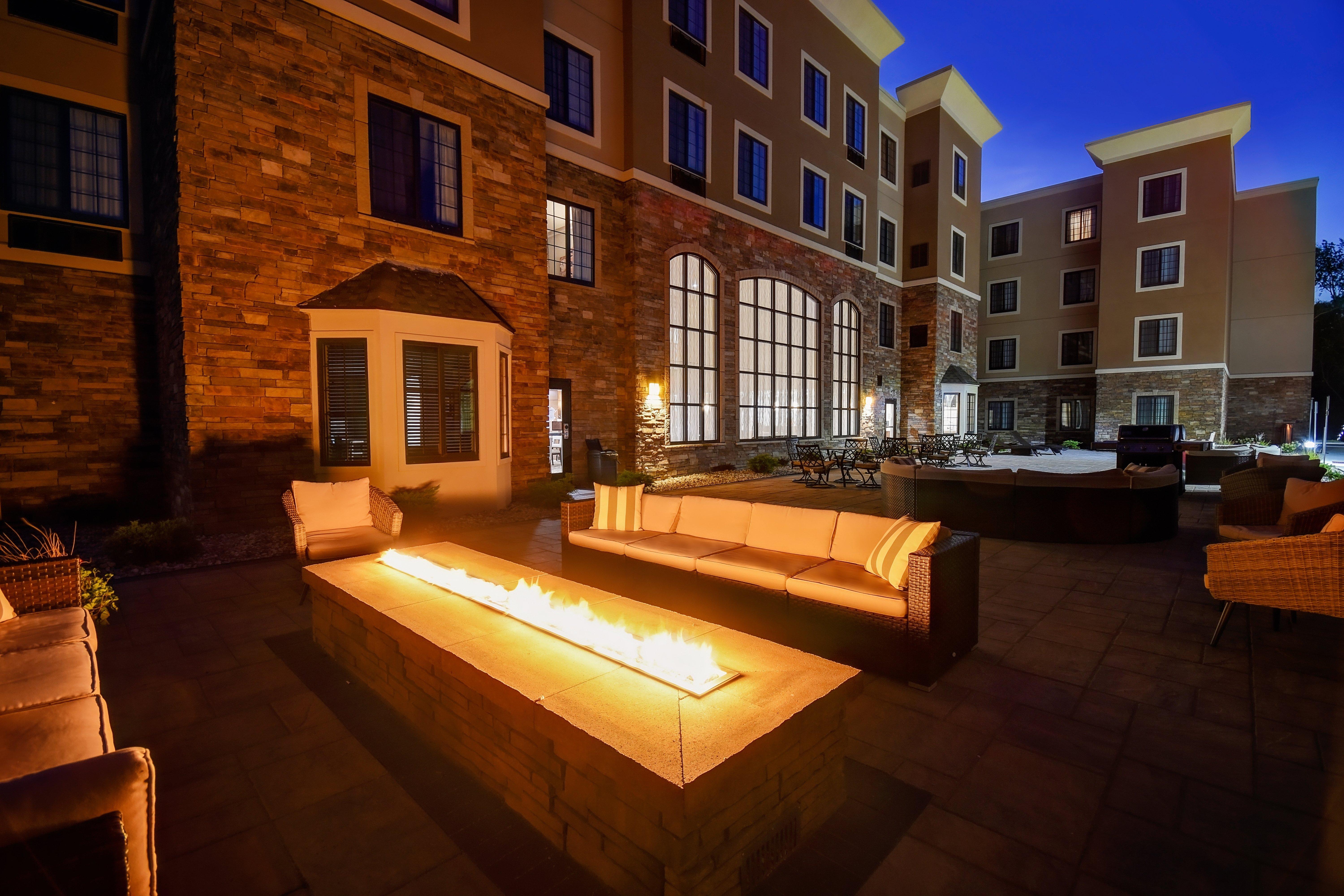 Staybridge Suites - Holland By Ihg Exteriér fotografie