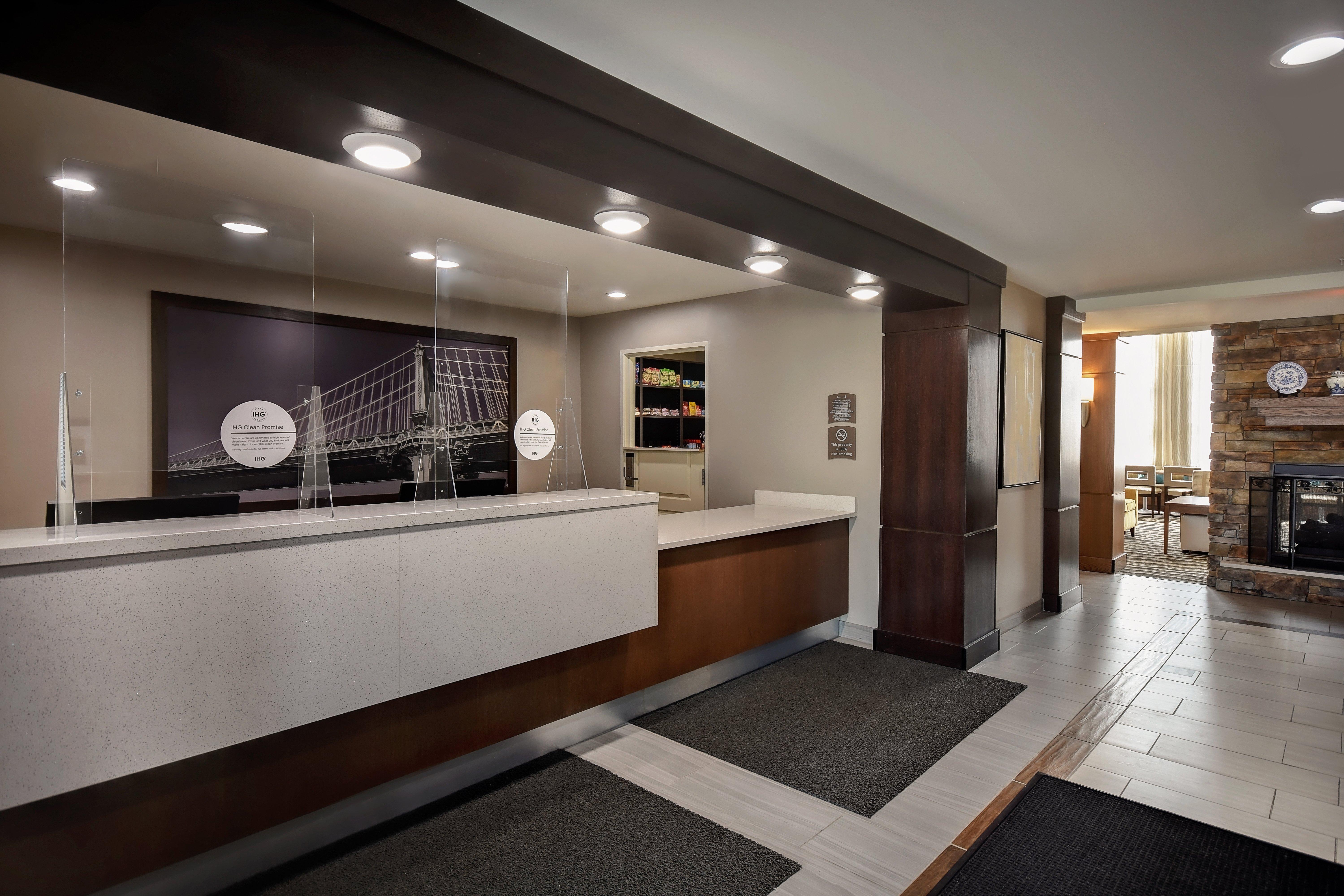 Staybridge Suites - Holland By Ihg Exteriér fotografie